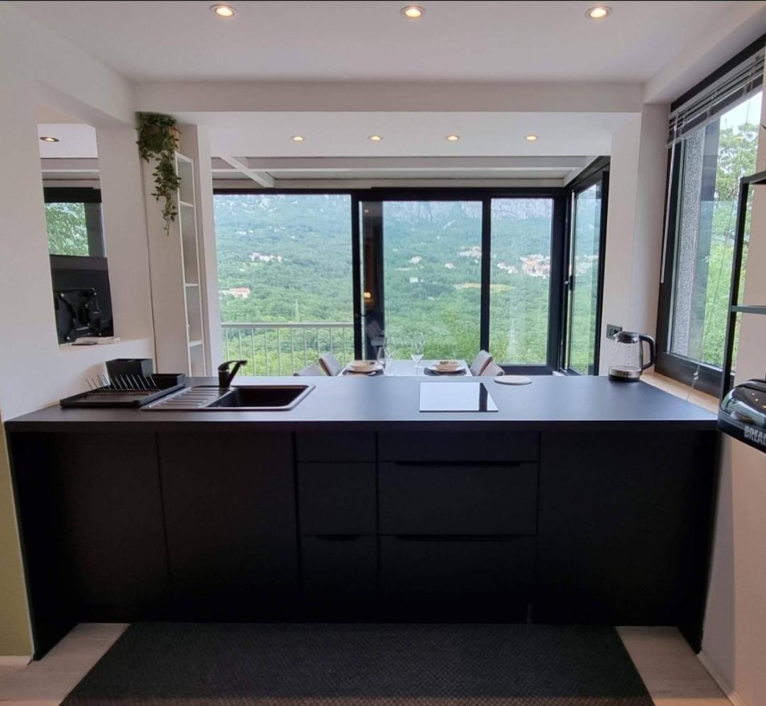 Amazing Sea-Mountain Valley View House With 3 Terraces And Huge Chill Gardens, 5Min From The Sea! Bribir  Zewnętrze zdjęcie